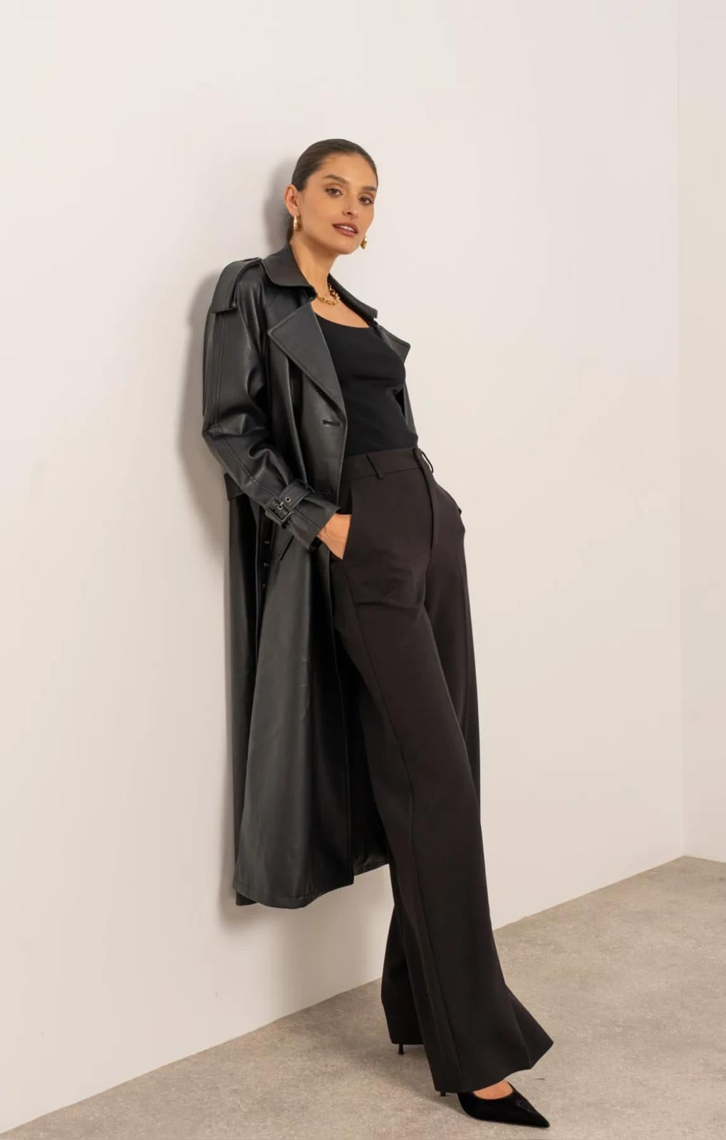 Trench long effet cuir noir